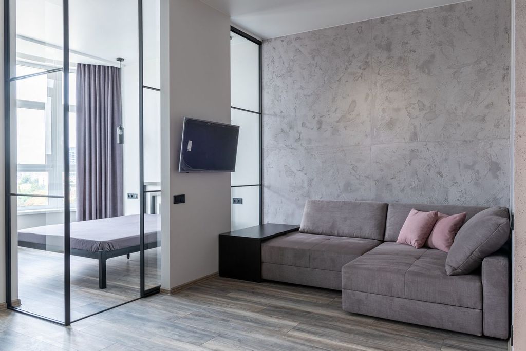 Verrière d’intérieur entre la chambre et le séjour.